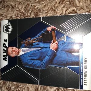 Stephen Curry and Giannis Antetokounmpo MVP basket